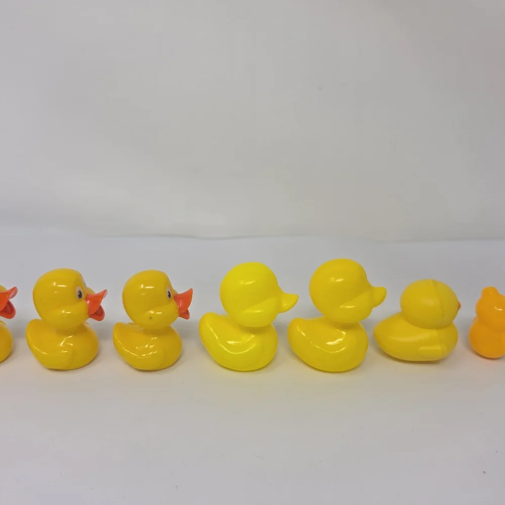 Ducks Plastic 2 Tumbler Toys Lot